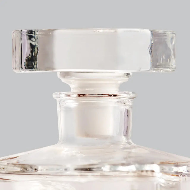 Monogram: Inicjał Elegant - Karafka Do Whisky z Grawerem