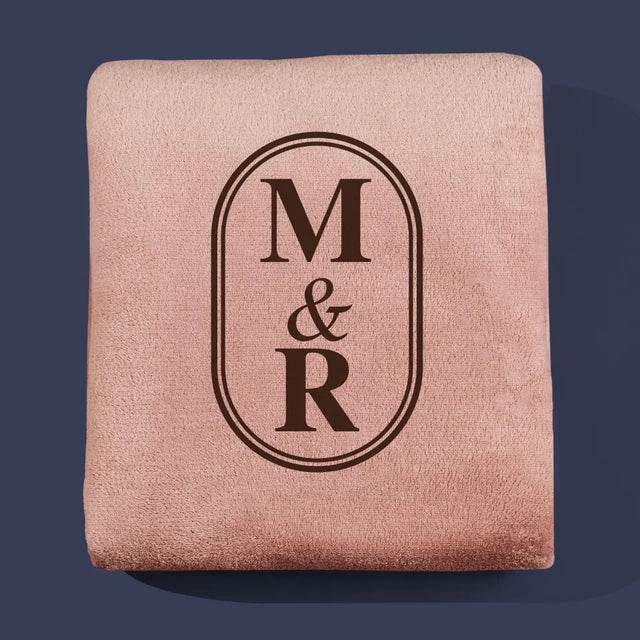 Monogram: Inicjały Klasyczne - Koc z Haftem