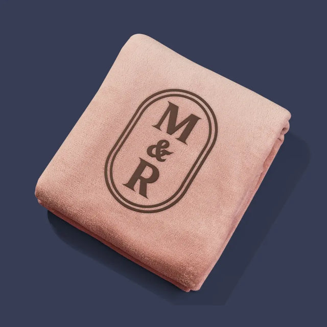 Monogram: Inicjały Klasyczne - Koc z Haftem