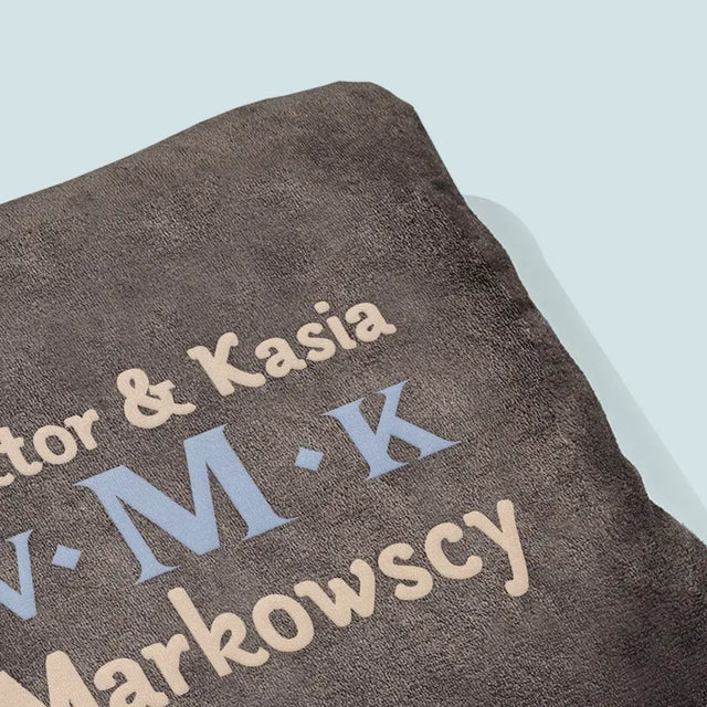 Monogram: Inicjały Rodzina - Koc z Haftem