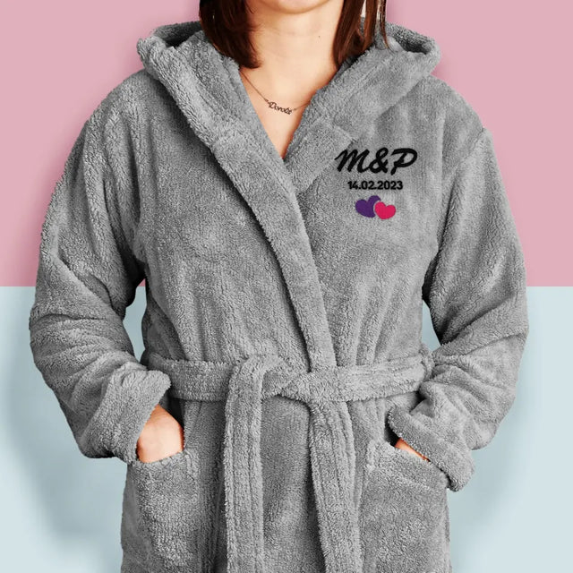 Monogram: Inicjały Serca - Szlafrok z Haftem