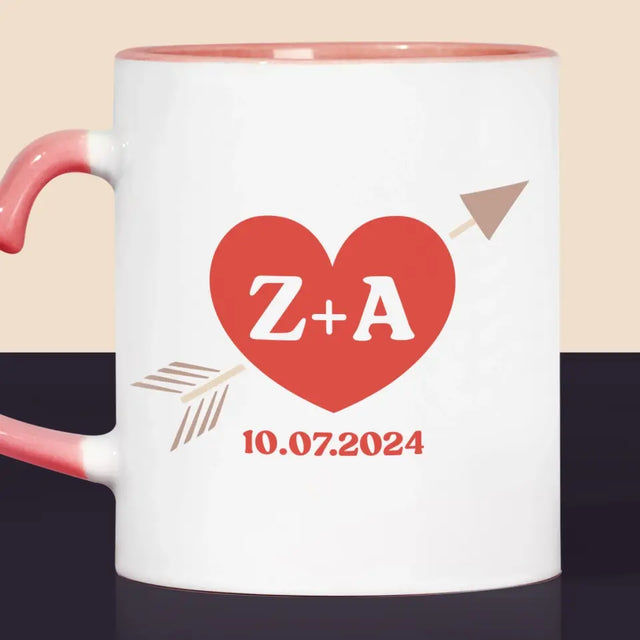 Monogram: Inicjały Serca Ze Strzałą - Kubek z Nadrukiem