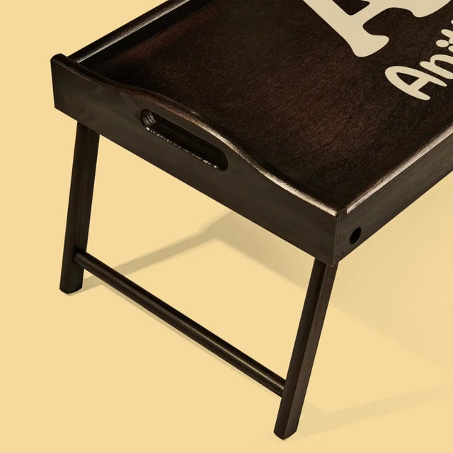 Monogram: Twój Inicjał z Imieniem - Taca Śniadaniowa