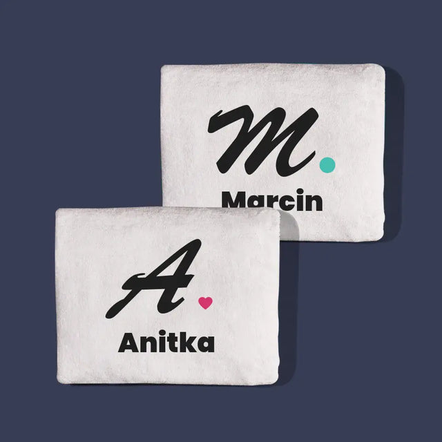 Monogram: Inicjały z Imieniem - Zestaw Ręczników z Haftem