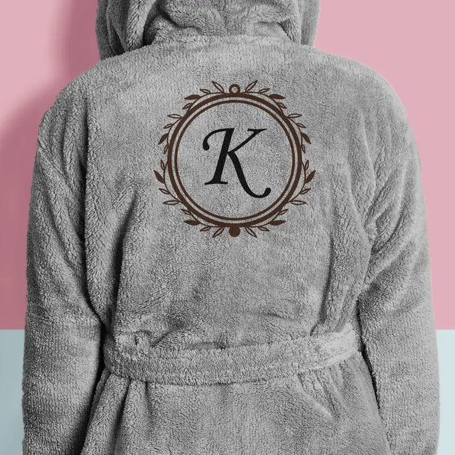 Monogram: Monogram Ozdobny - Szlafrok z Haftem