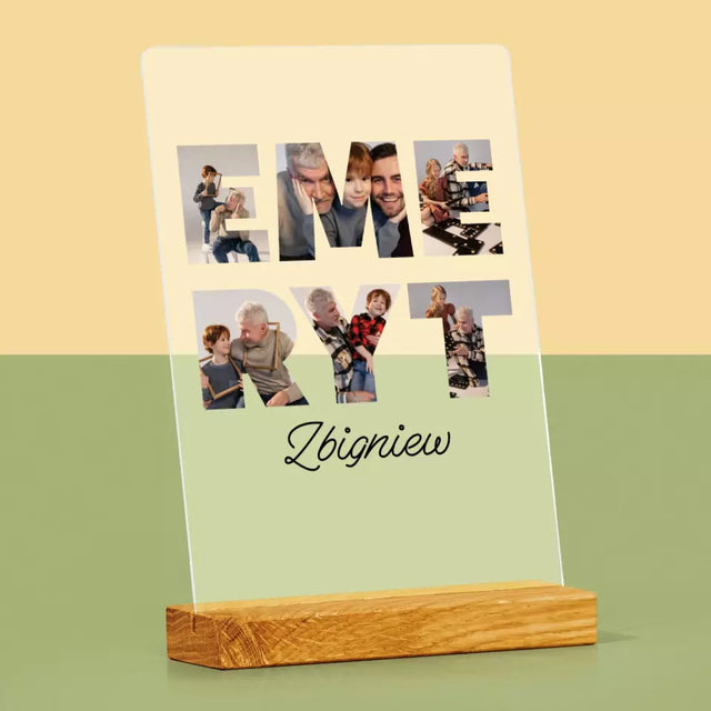 Słowo Ze Zdjęć: Emeryt - Wydruk Na Szkle Akrylowym
