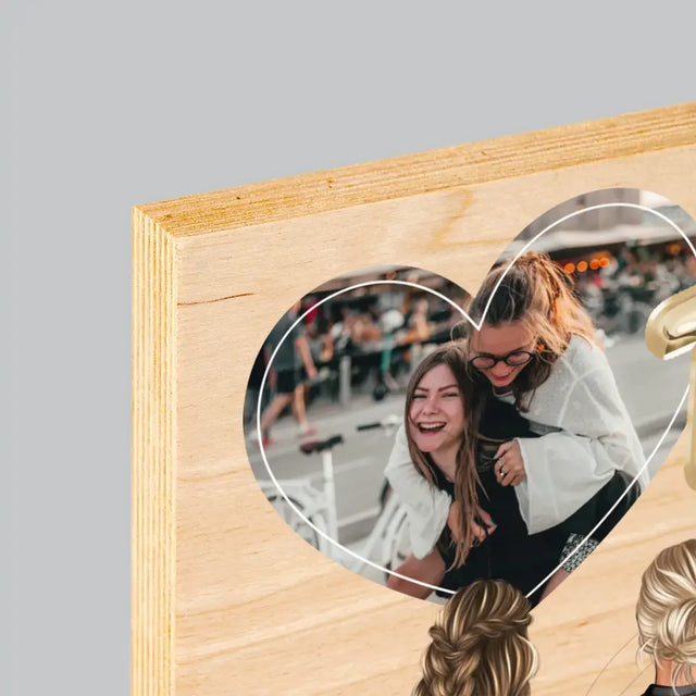 Kreator Postaci: 18 Urodziny Przyjaciółki - Wydruk Na Drewnie