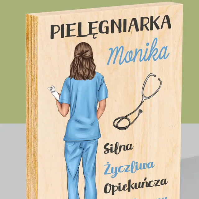 Kreator Postaci: Cechy Pielęgniarki - Wydruk Na Drewnie
