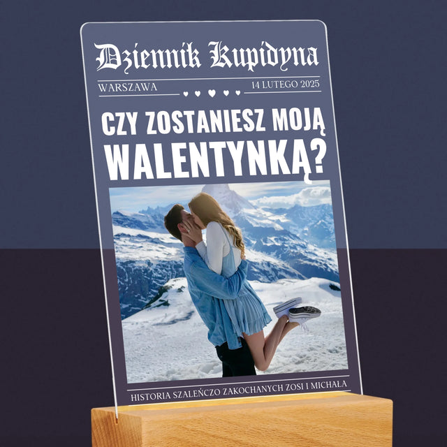 Okładka Magazynu: Walentynkowa Gazeta - Wydruk Na Szkle Akrylowym