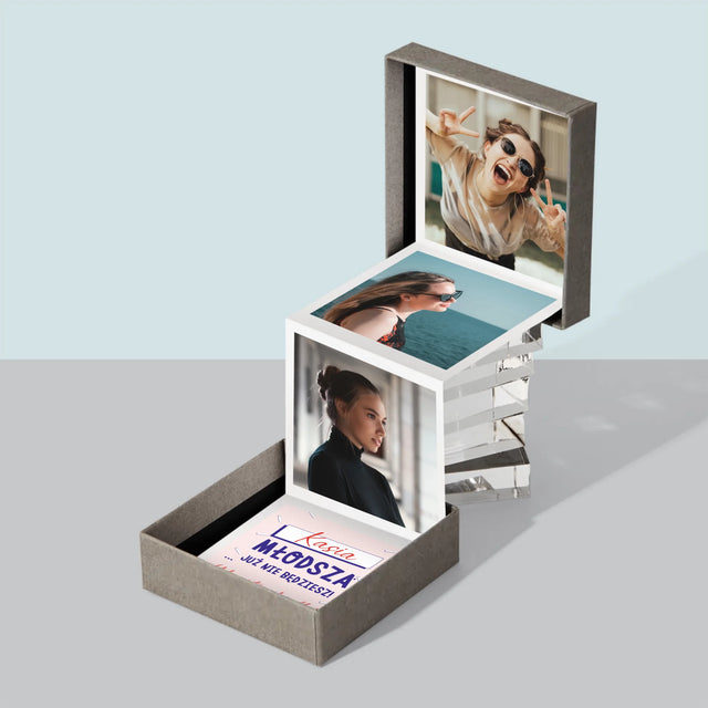 Zdjęcie i Podpis: Młodsza Nie Będziesz - Zestaw Zdjęć Harmonijka