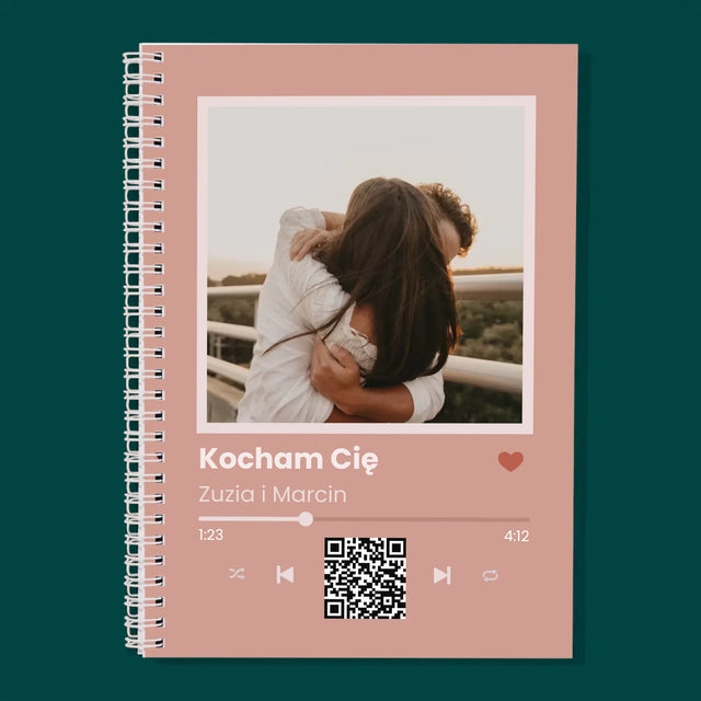 Zdjęcie i Podpis: Twoja Piosenka z Kodem - Planer Dzienny Na Spirali