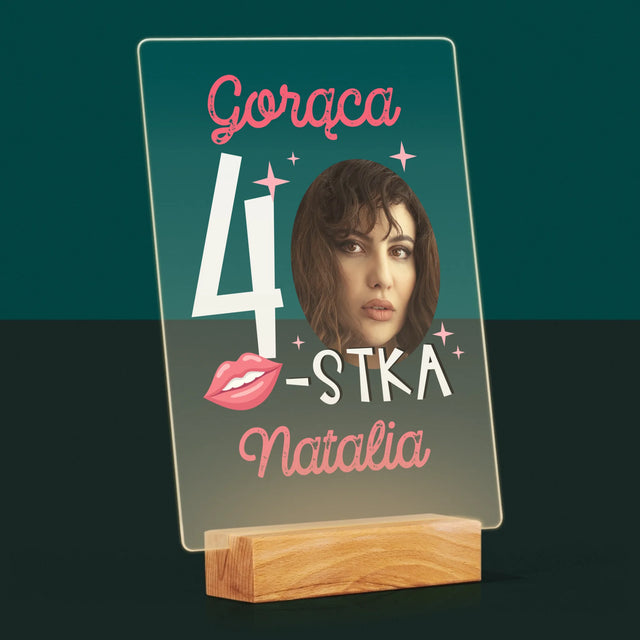 Zdjęcie I Podpis: Gorąca 40-Stka - Wydruk Na Szkle Akrylowym