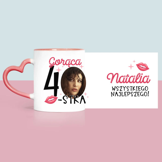 Zdjęcie I Podpis: Gorąca 40-Stka - Kubek z Nadrukiem