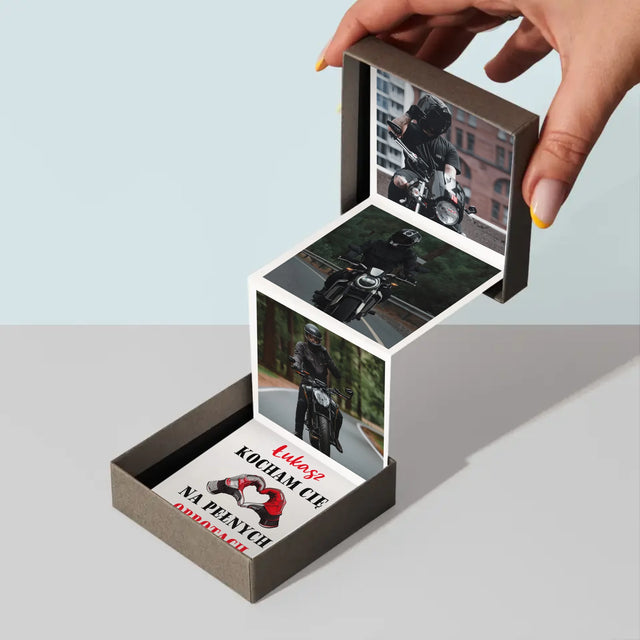 Zdjęcie I Podpis: Kocham Cię Na Pełnych Obrotach - Zestaw Zdjęć Harmonijka