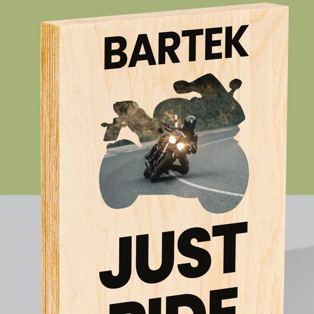 Kształt Ze Zdjęć: Just Ride - Wydruk Na Drewnie