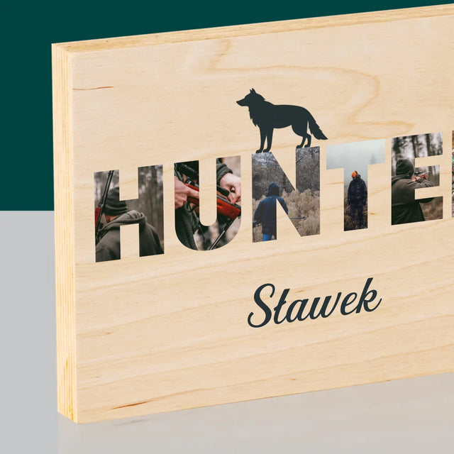 Słowo Ze Zdjęć: Hunter - Wydruk Na Drewnie