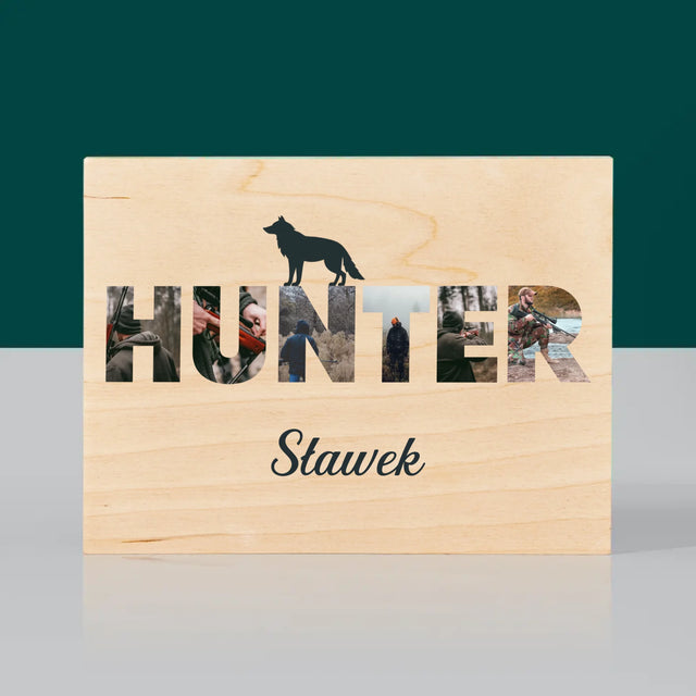 Słowo Ze Zdjęć: Hunter - Wydruk Na Drewnie