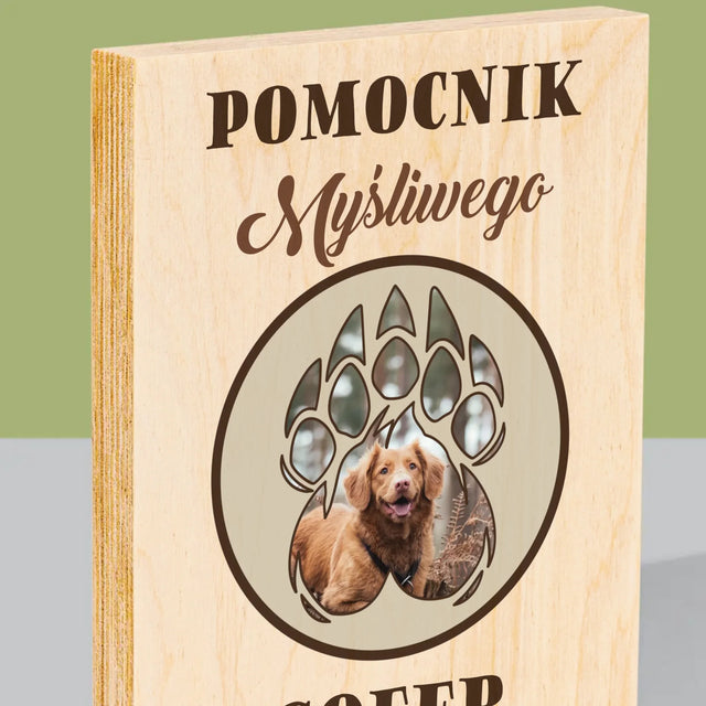 Kształt Ze Zdjęć: Pomocnik Myśliwego - Wydruk Na Drewnie