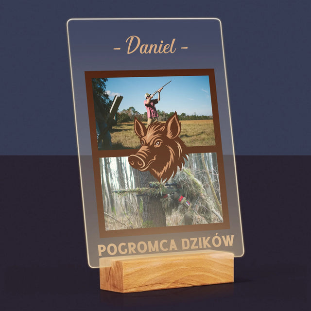 Fotokolaż: Pogromca Dzików - Wydruk Na Szkle Akrylowym