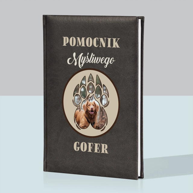Kształt Ze Zdjęć: Pomocnik Myśliwego - Notes Książkowy z Nadrukiem