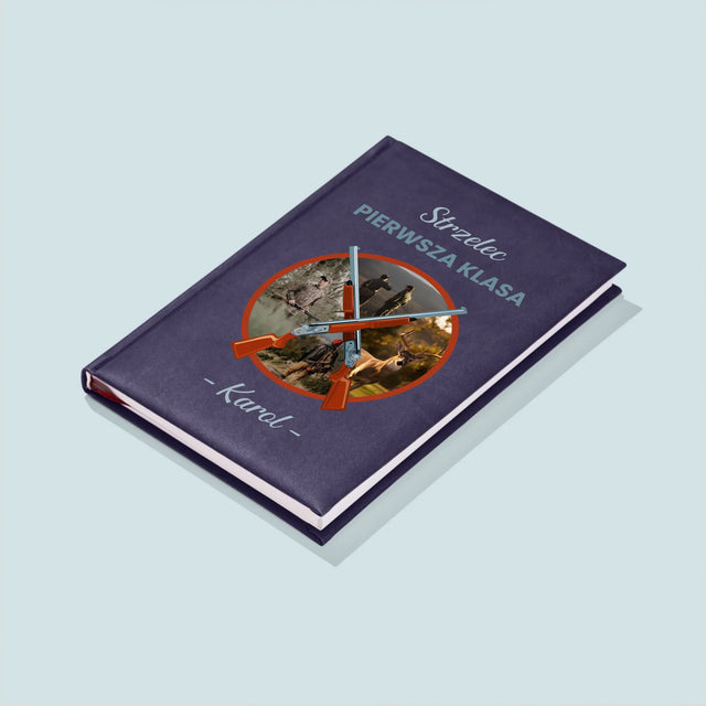 Fotokolaż: Strzelec Pierwsza Klasa - Notes Książkowy z Nadrukiem