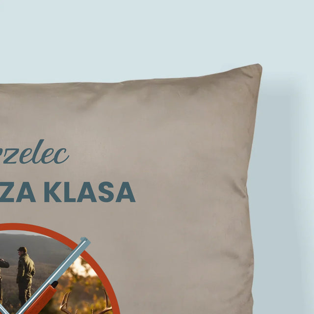 Fotokolaż: Strzelec Pierwsza Klasa - Poduszka z Nadrukiem