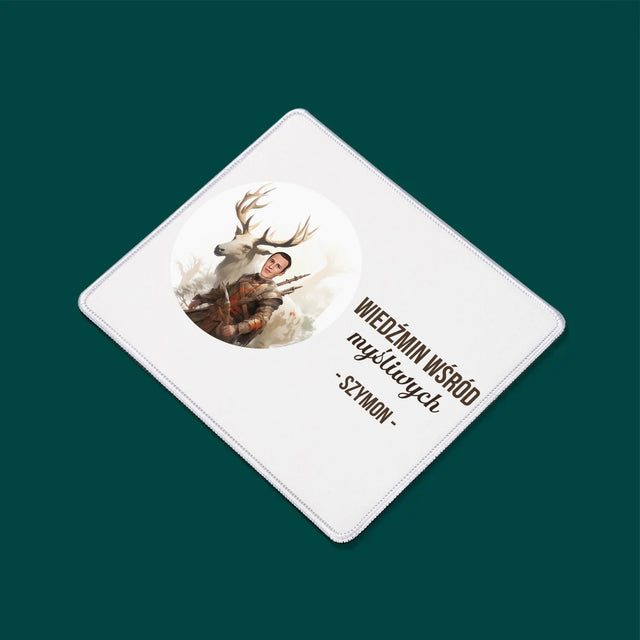 Twoja Postać: Wiedźmin Wśród Myśliwych - Podkładka Pod Myszkę