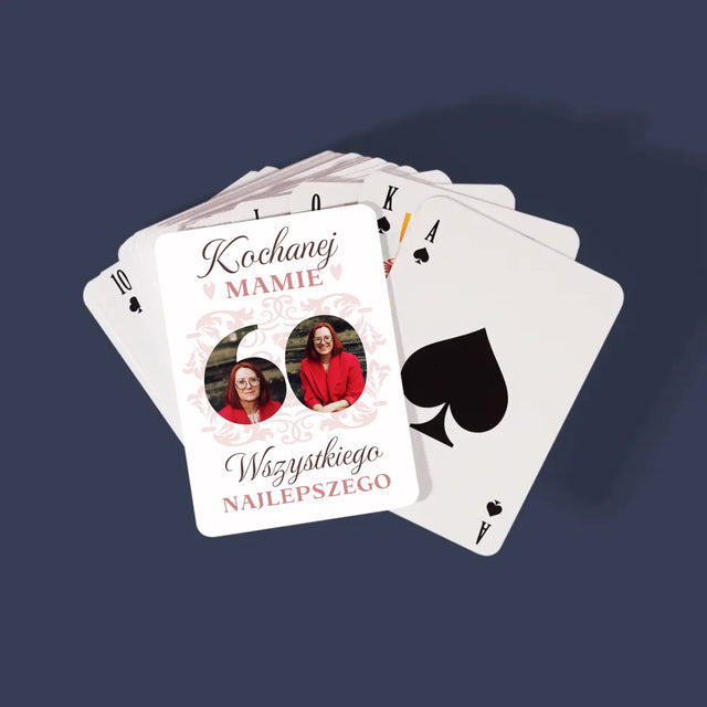Słowo Ze Zdjęć: Kochanej Mamie z Okazji 60 Urodzin - Karty Do Gry