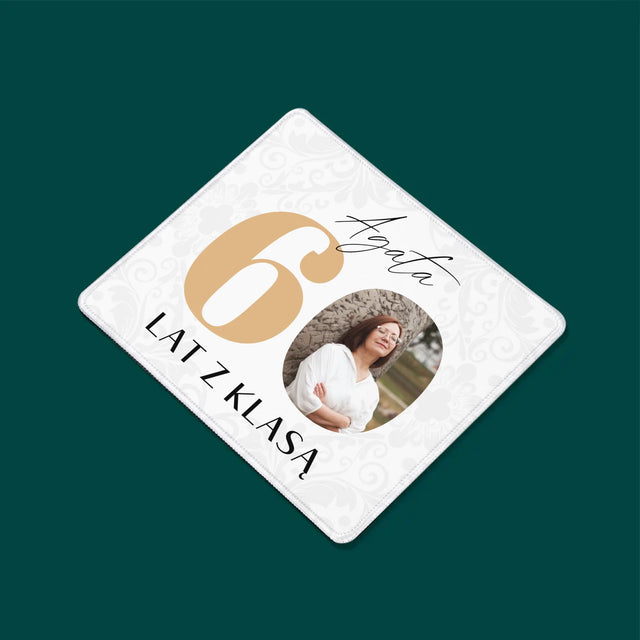 Zdjęcie i Podpis: 60 Lat z Klasą - Podkładka Pod Myszkę