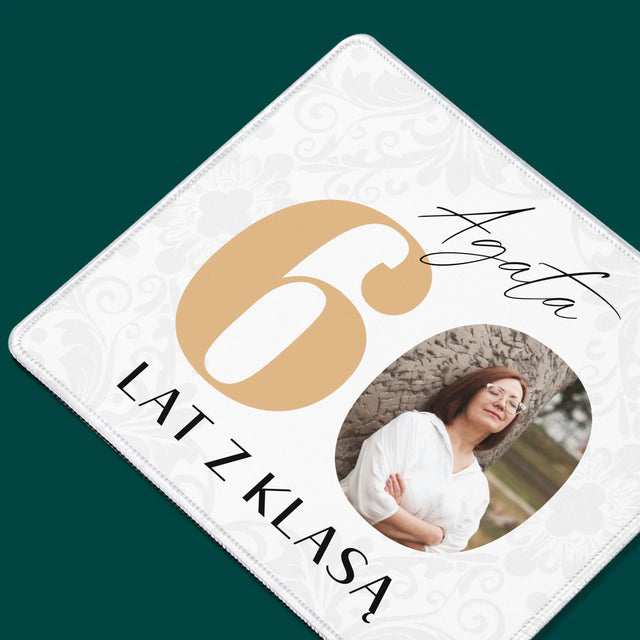 Zdjęcie i Podpis: 60 Lat z Klasą - Podkładka Pod Myszkę