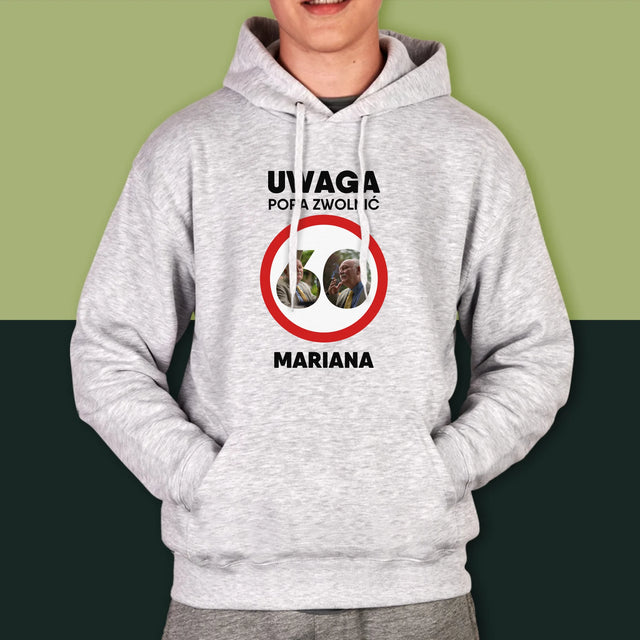 Słowo Ze Zdjęć: 60 Pora Zwolnić - Bluza Męska z Kapturem