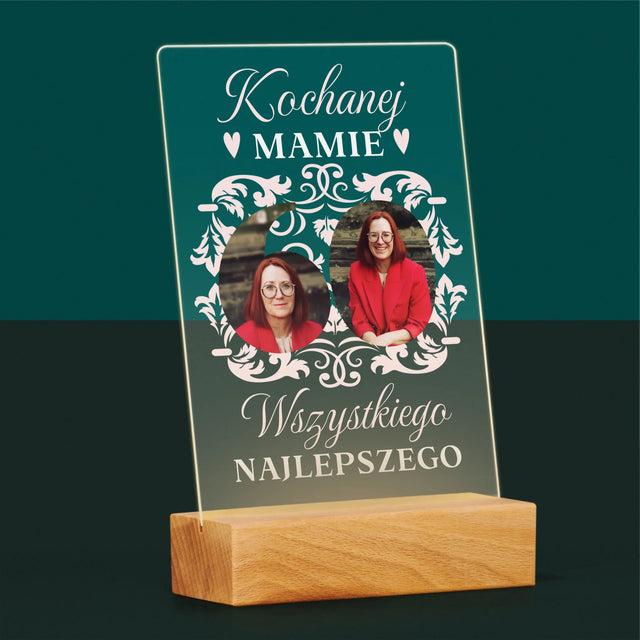 Słowo Ze Zdjęć: Kochanej Mamie z Okazji 60 Urodzin - Wydruk Na Szkle Akrylowym