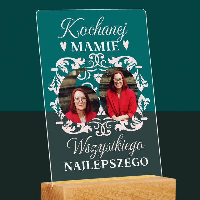 Słowo Ze Zdjęć: Kochanej Mamie z Okazji 60 Urodzin - Wydruk Na Szkle Akrylowym
