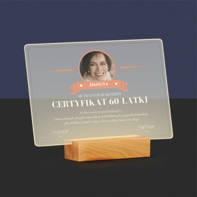 Certyfkat: Certyfikat 60-Latki - Wydruk Na Szkle Akrylowym