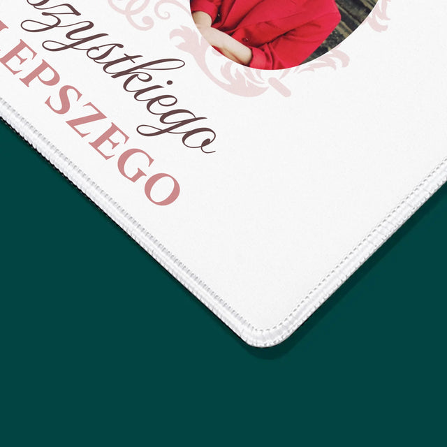 Słowo Ze Zdjęć: Kochanej Mamie z Okazji 60 Urodzin - Podkładka Pod Myszkę