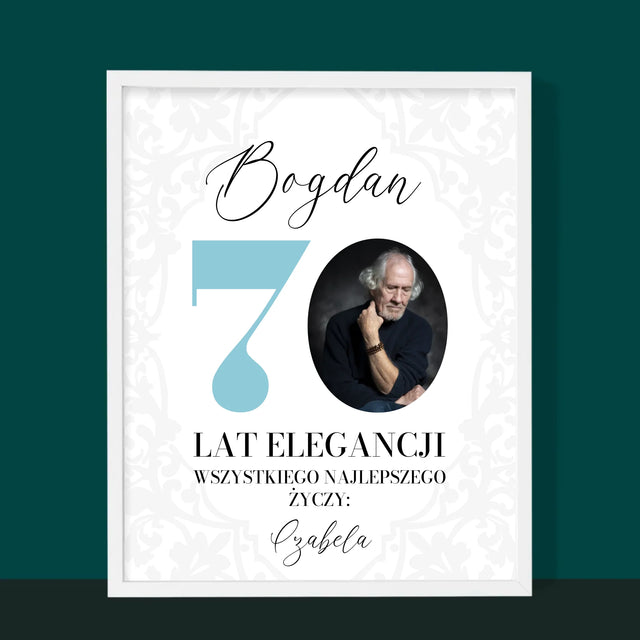 Zdjęcie I Podpis: 70 Lat Elegancji - Wydruk Obramowany