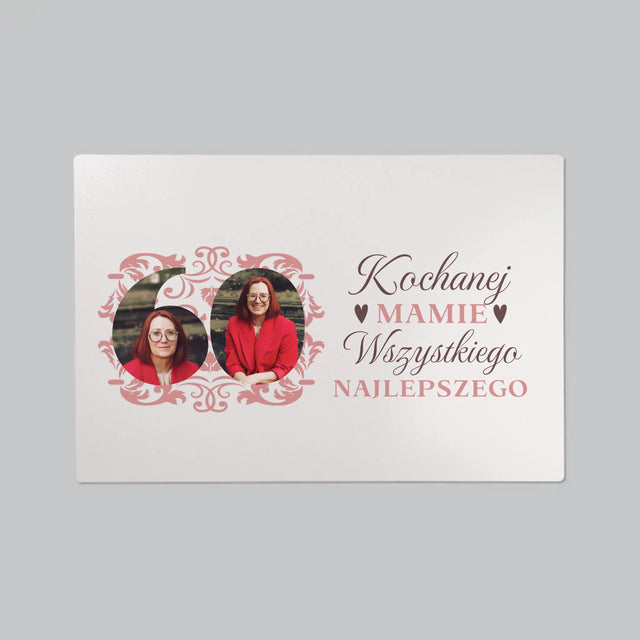 Słowo Ze Zdjęć: Kochanej Mamie z Okazji 60 Urodzin - Podkładka Na Biurko