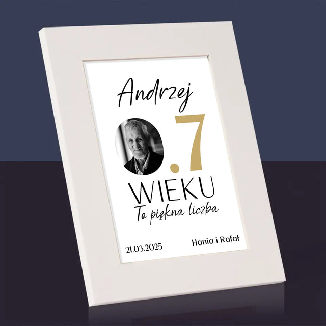 Zdjęcie I Podpis: 0.7 Wieku - Ramka Na Zdjęcie