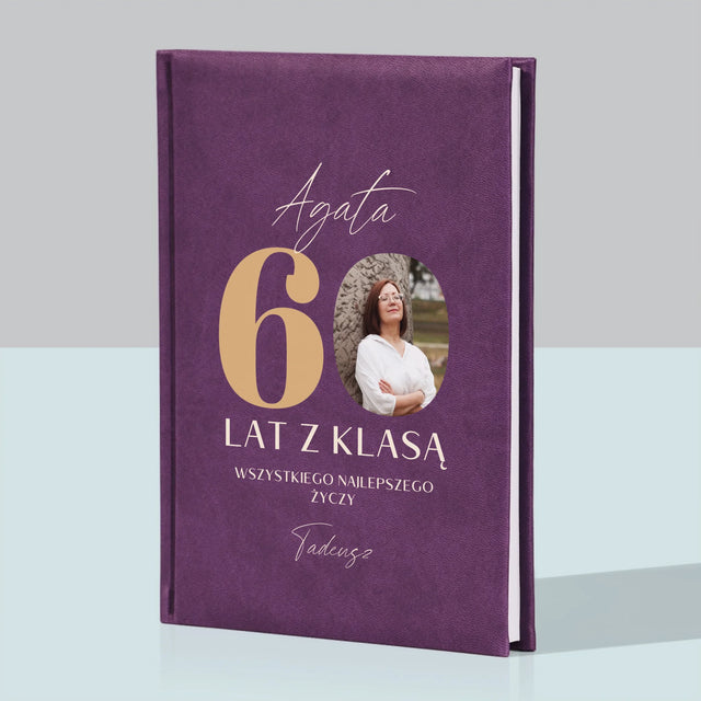 Zdjęcie i Podpis: 60 Lat z Klasą - Notes Książkowy