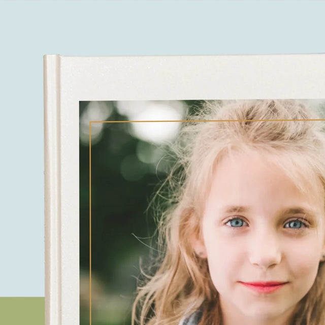 Zdjęcie i Podpis: Życzenia z Okazji Pierwszej Komunii Świętej - Biblia z Nadrukiem