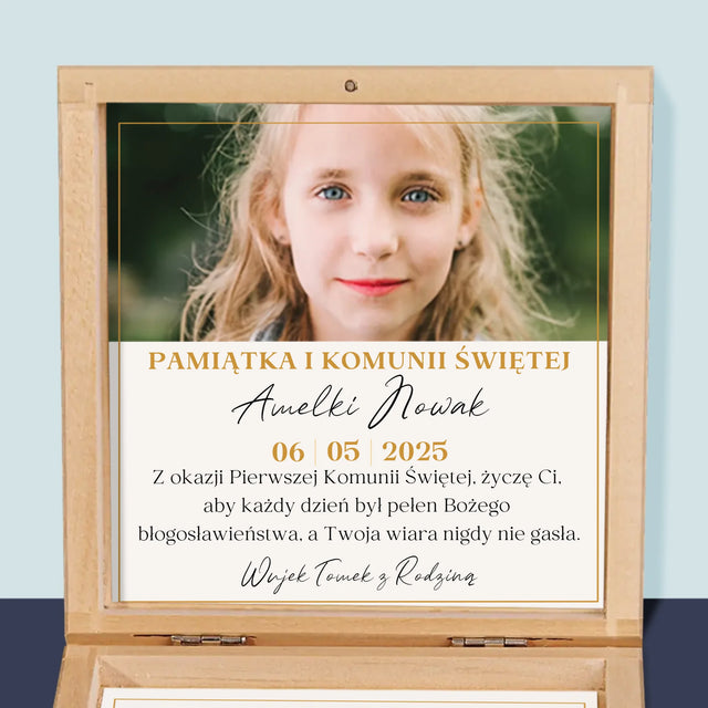 Zdjęcie i Podpis: Życzenia z Okazji Pierwszej Komunii Świętej - Różaniec w Pudełku