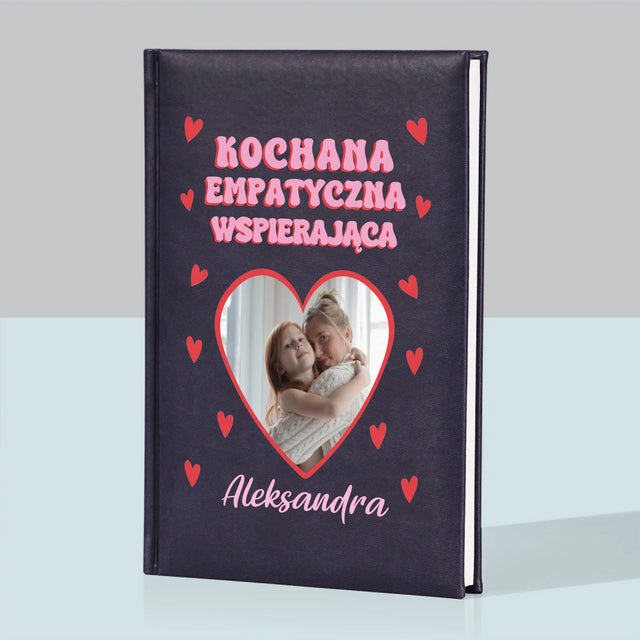 Zdjęcie i Podpis: Cechy Mamusi - Notes Książkowy z Nadrukiem