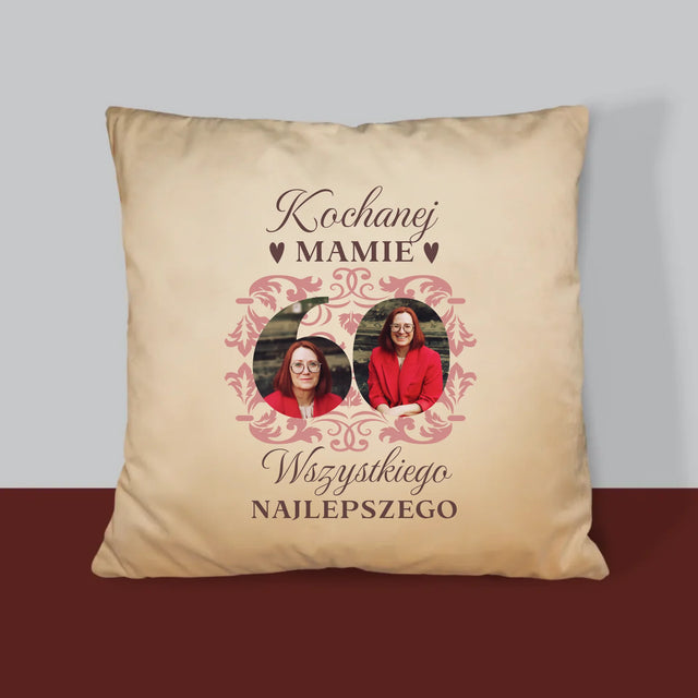 Słowo Ze Zdjęć: Kochanej Mamie z Okazji 60 Urodzin - Poduszka z Nadrukiem