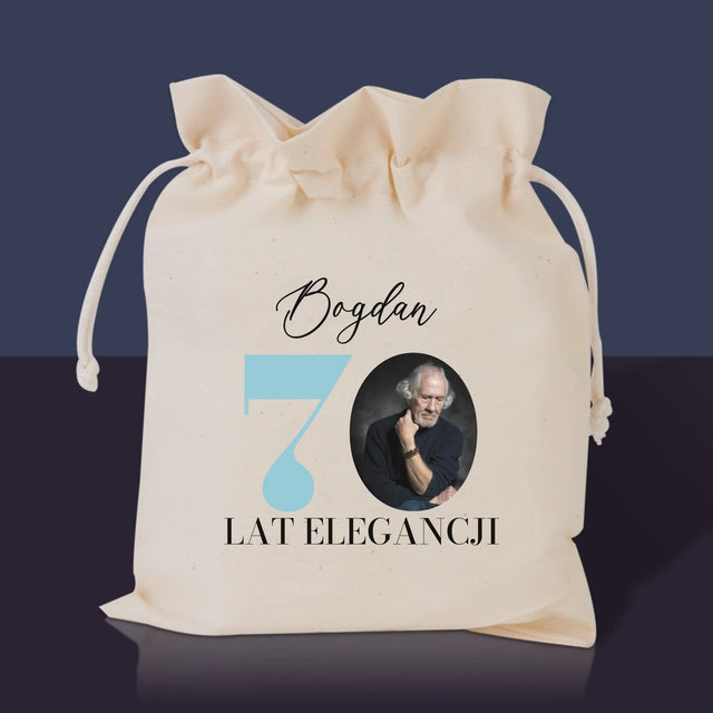 Zdjęcie I Podpis: 70 Lat Elegancji - Herbata w Woreczku