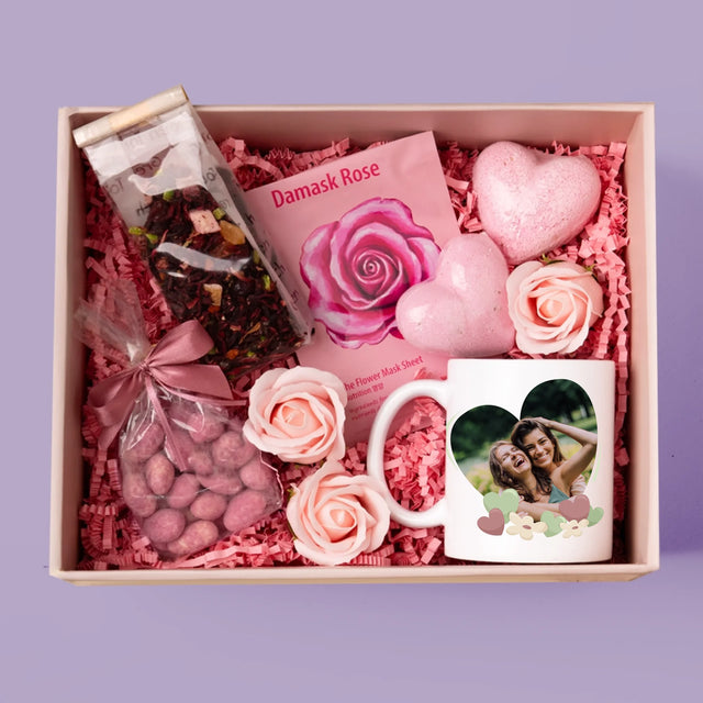 Zdjęcie i Podpis: Czy Zostaniesz Moją Świadkową Kwiaty - Zestaw prezentowy z kubkiem i różanym spa