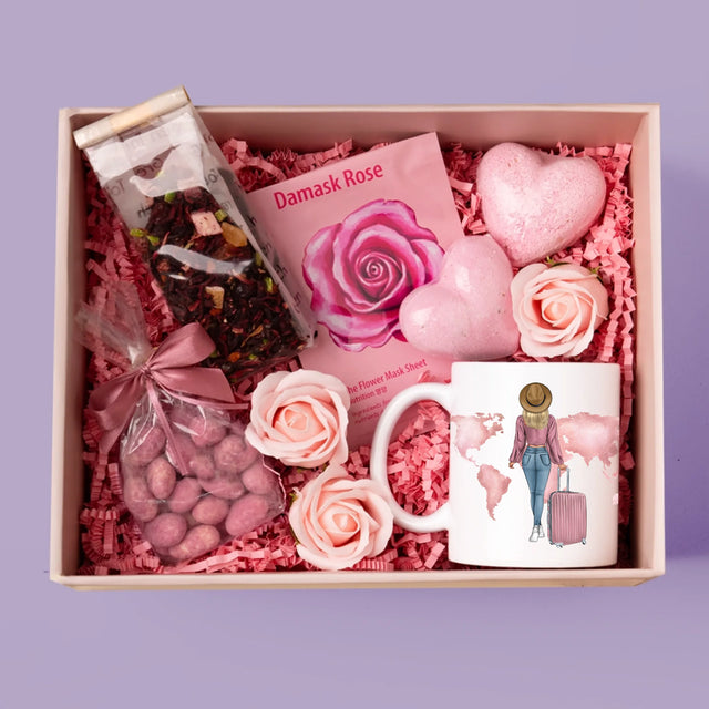 Kreator Postaci: Podróżniczka - Zestaw prezentowy z kubkiem i różanym spa