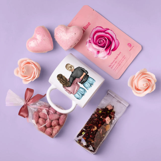 Kreator Postaci: 18 Urodziny Przyjaciółki - Zestaw prezentowy z kubkiem i różanym spa