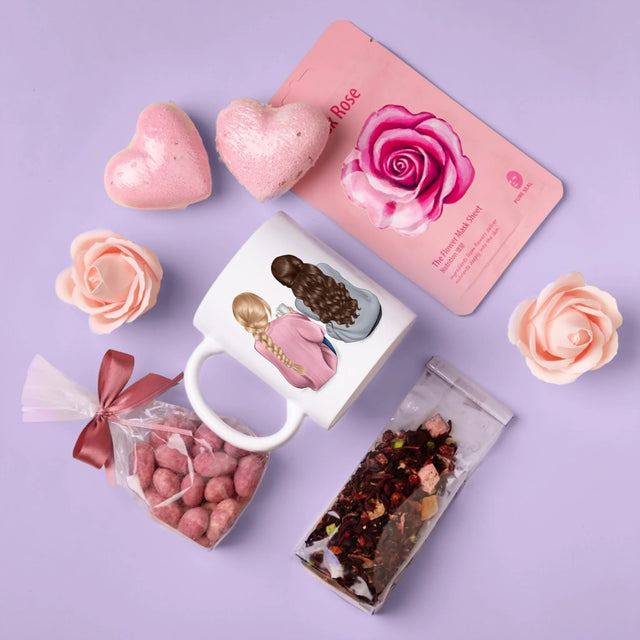 Kreator Postaci: Przyjaciółki - Zestaw prezentowy z kubkiem i różanym spa