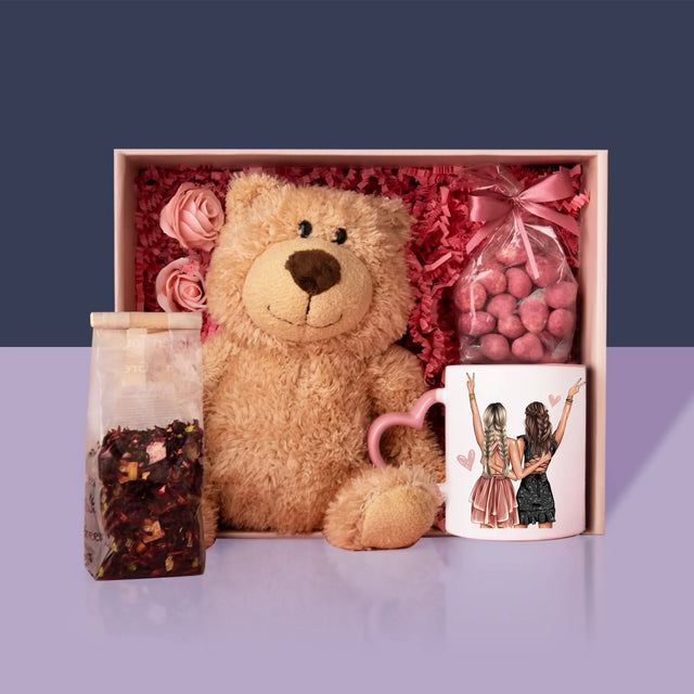 Kreator Postaci: Przyjaciółki Osiemnastka - Zestaw Prezentowy z Kubkiem, Misiem i Słodkościami