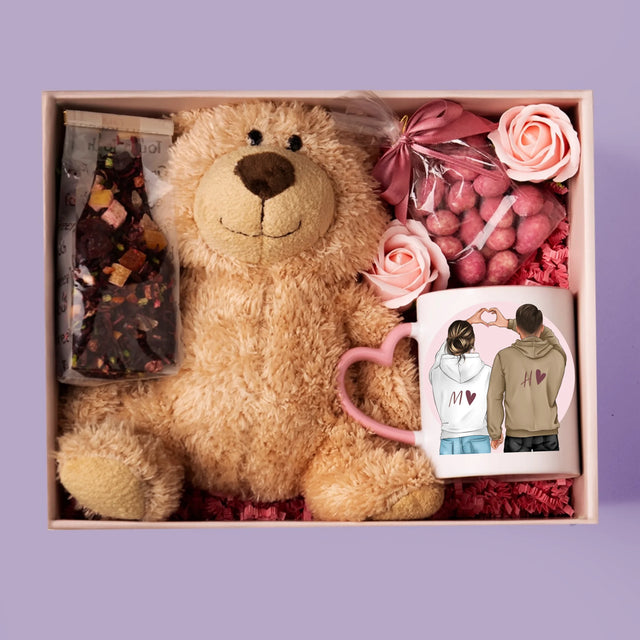 Kreator Postaci: Para Serce - Zestaw Prezentowy z Kubkiem, Misiem i Słodkościami